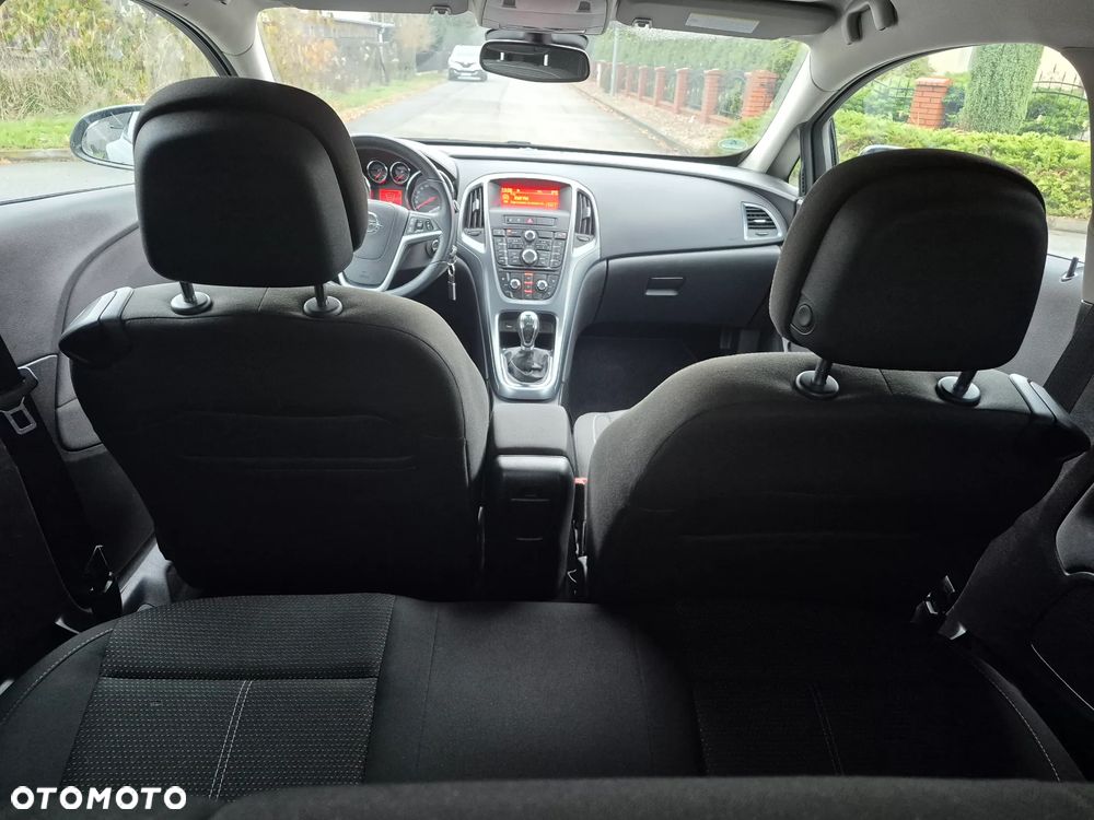 Opel Astra 1.4 Turbo - 19