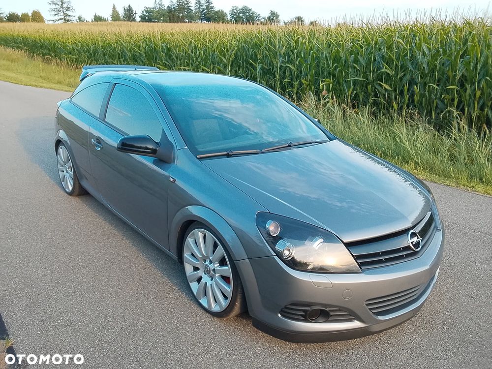 Opel Astra 2006 photo 2