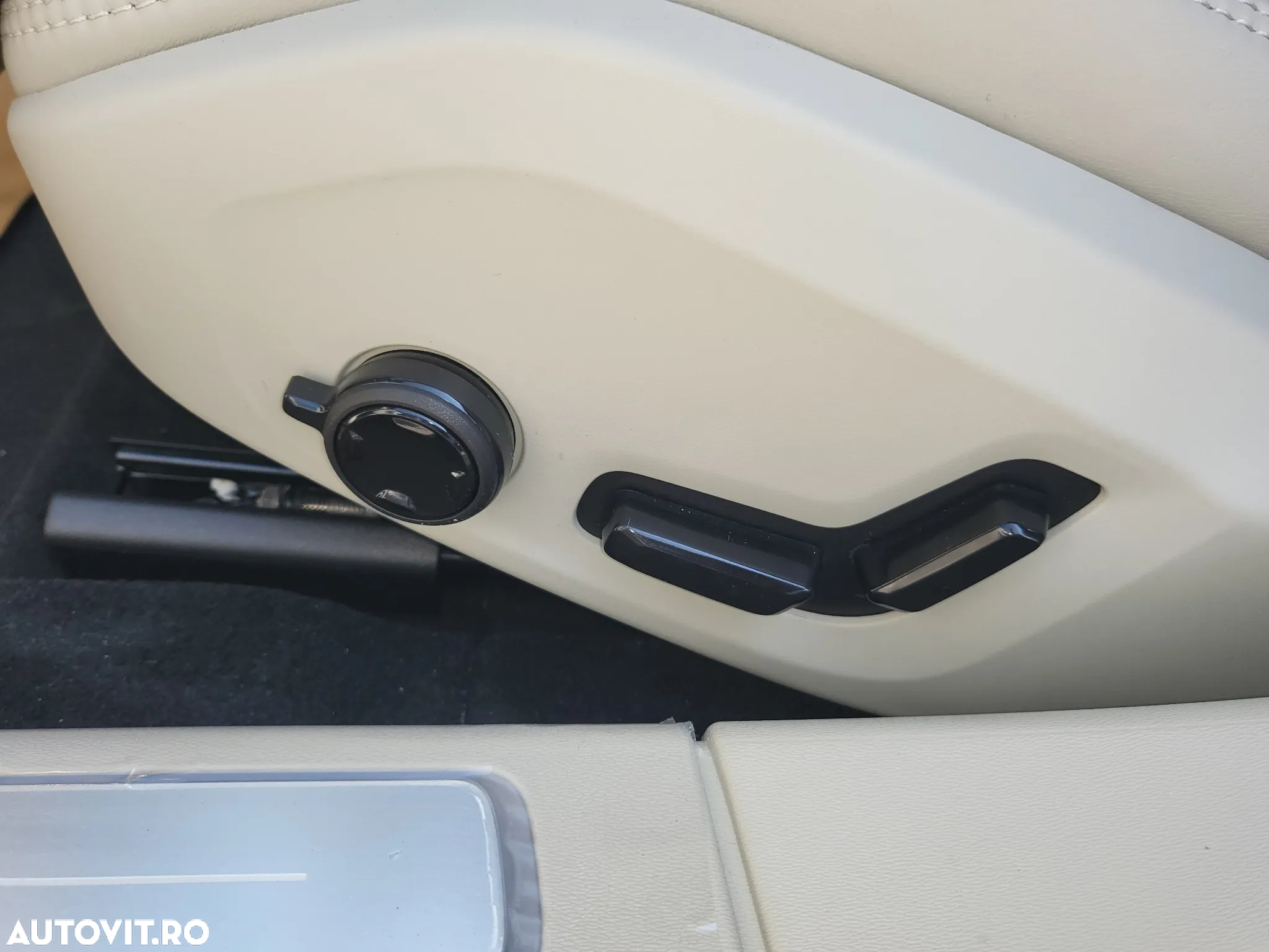 Volvo S90 Recharge T8 AWD Plus Bright - 23