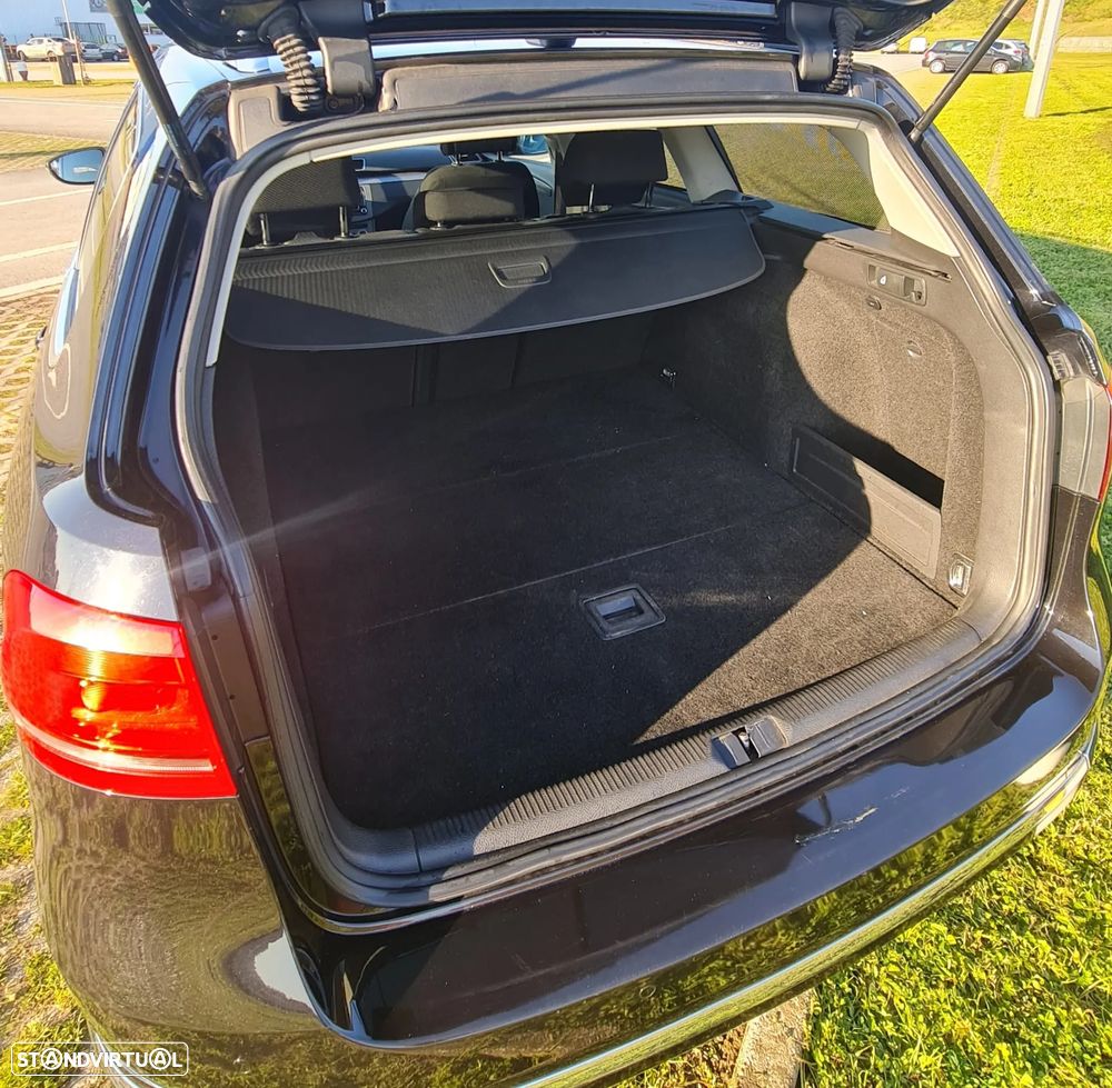 VW Passat Variant - 15