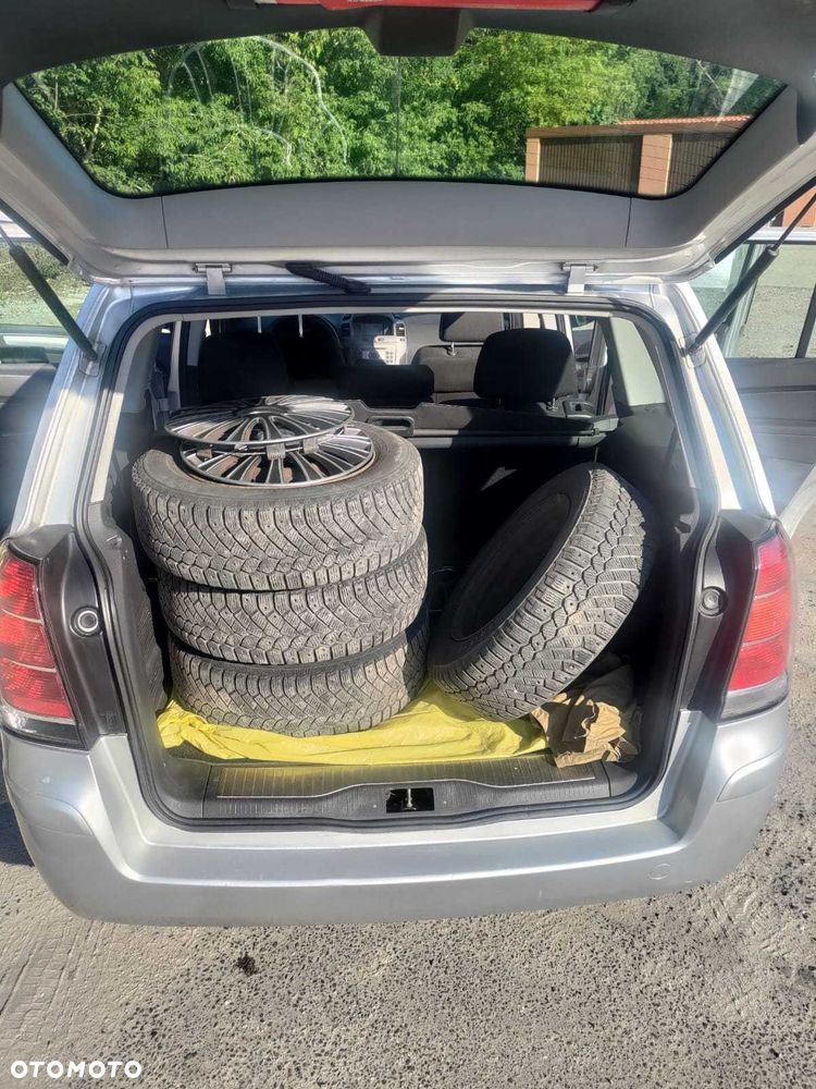 Opel Zafira - 8