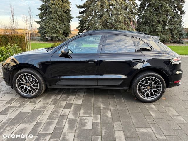 Porsche Macan - 3