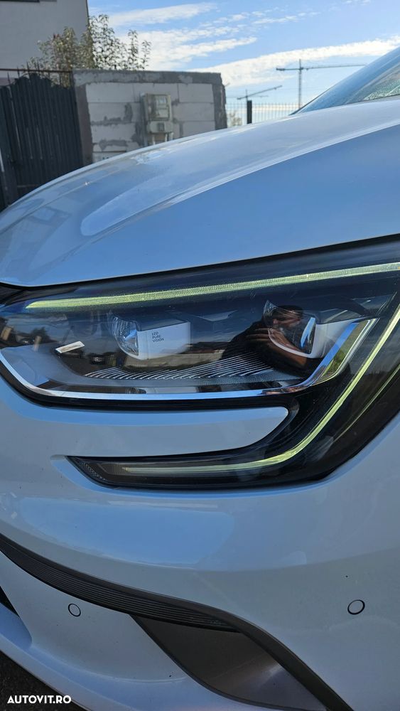 Renault Megane ENERGY dCi EDC GT - 17