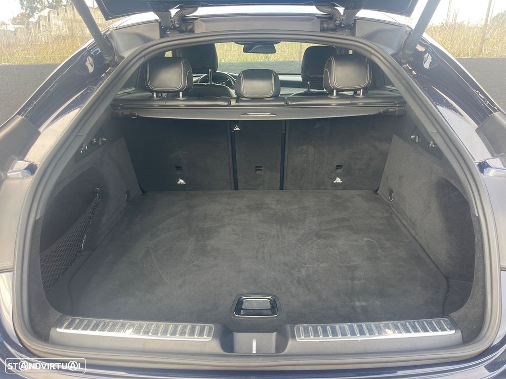 Mercedes-Benz GLC 350 e 4Matic 7G-TRONIC AMG Line - 32