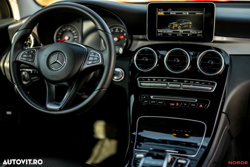 Mercedes-Benz GLC Coupe 250 4MATIC - 21