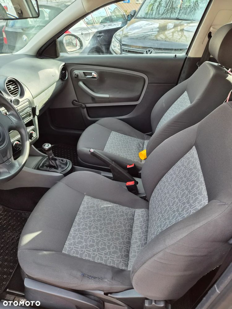 Seat Ibiza 1.2 12V Reference - 4