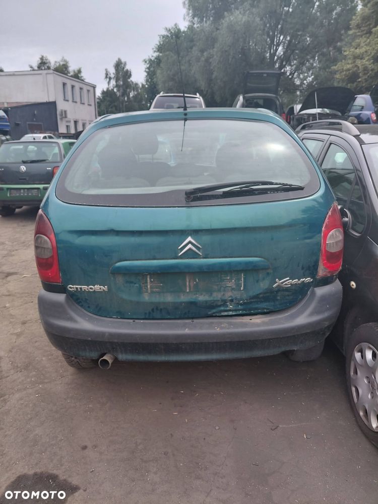 Na części: Citroen Xsara Picasso Rok 2003 Pojemność 1997 Moc 66 kw Diesel - 5
