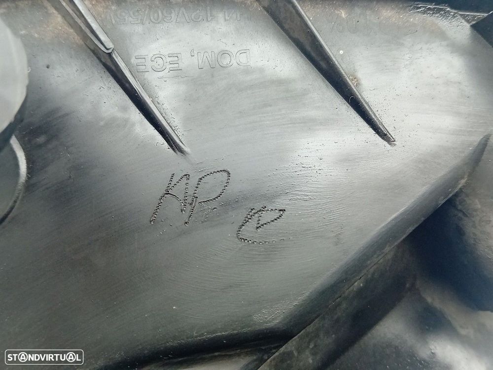 Ótica / farol direita KIA Carens II (FJ) - 5