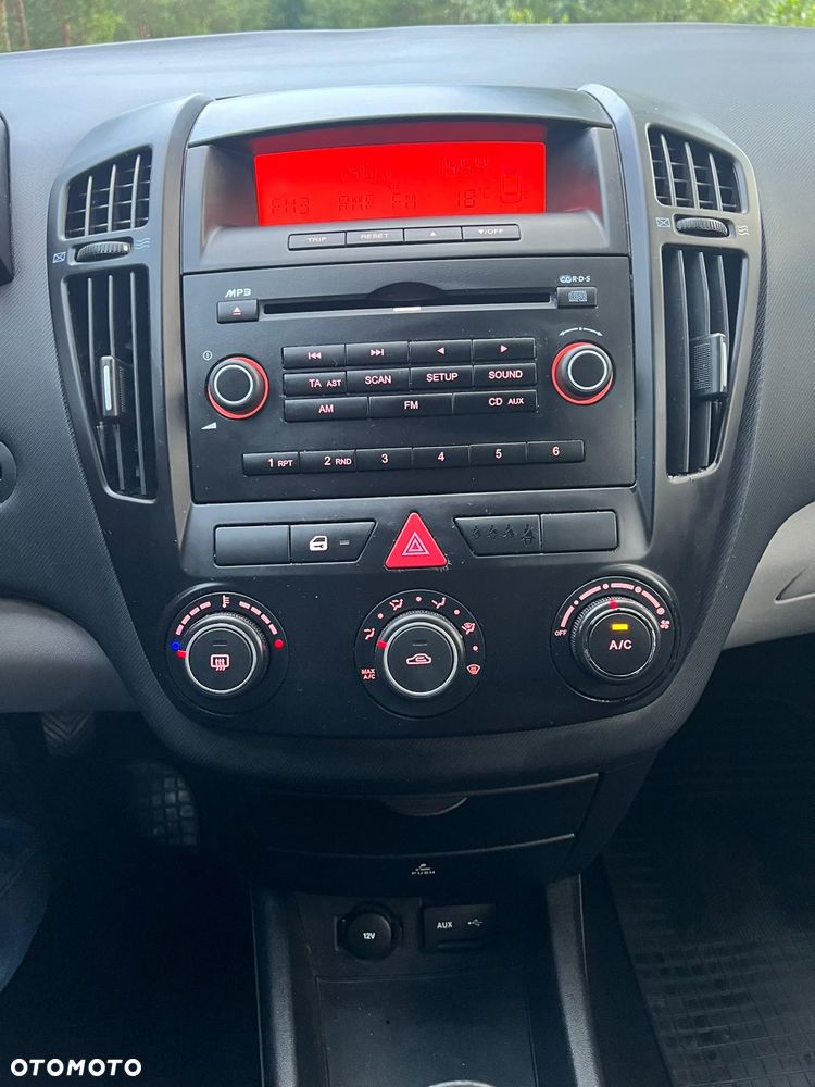 Kia Ceed 1.6 CVVT EX - 12