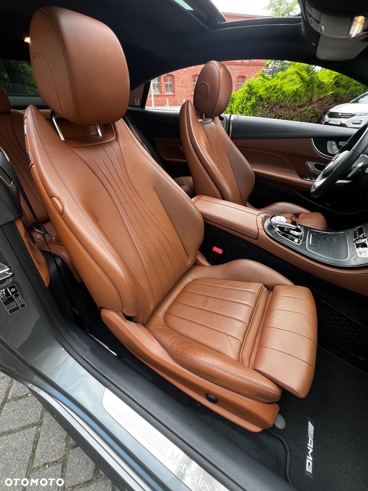 Mercedes-Benz Klasa E 300 9G-TRONIC - 14
