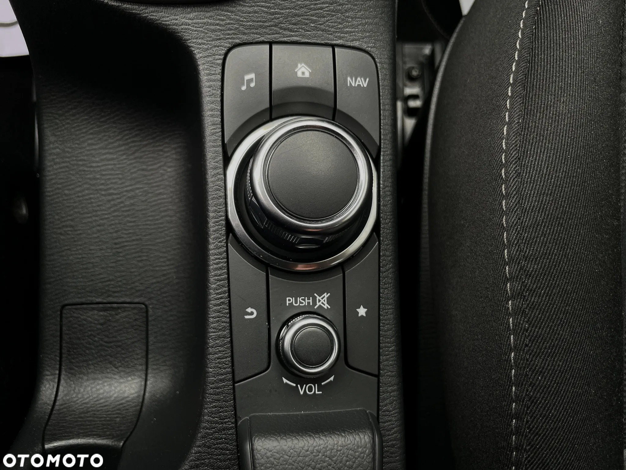 Mazda CX-3 2.0 Skypassion - 31