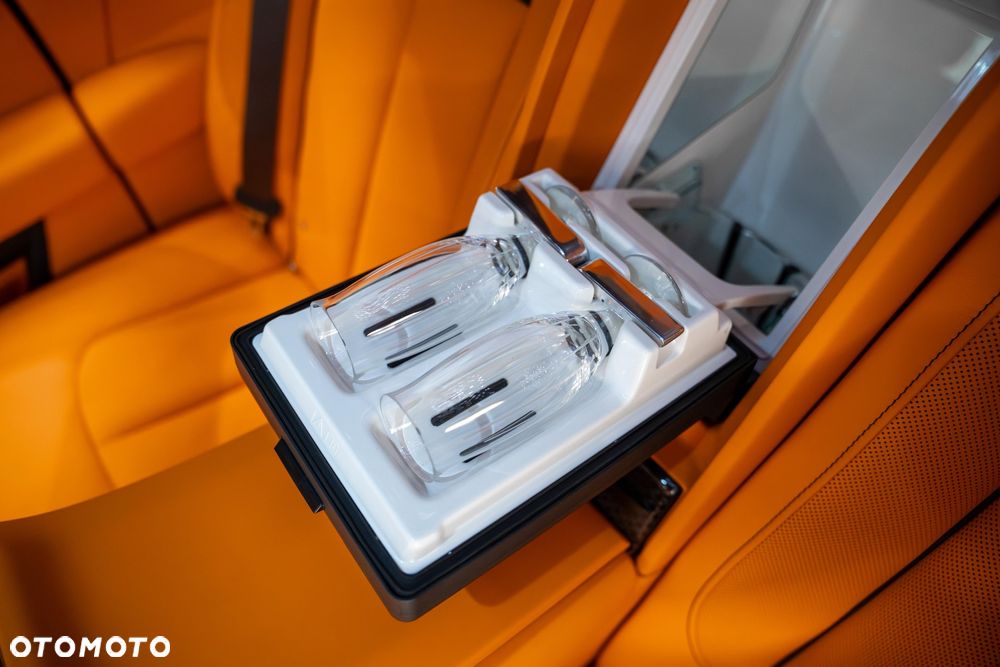 Rolls-Royce Cullinan Series II Black Badge - 10