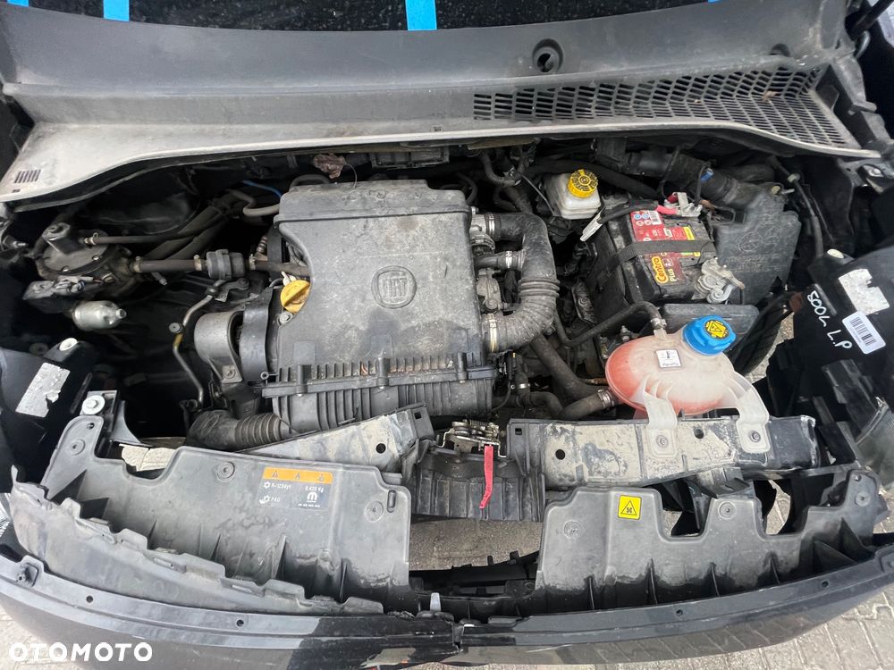 Fiat 500L 1.4 16V Lounge - 35