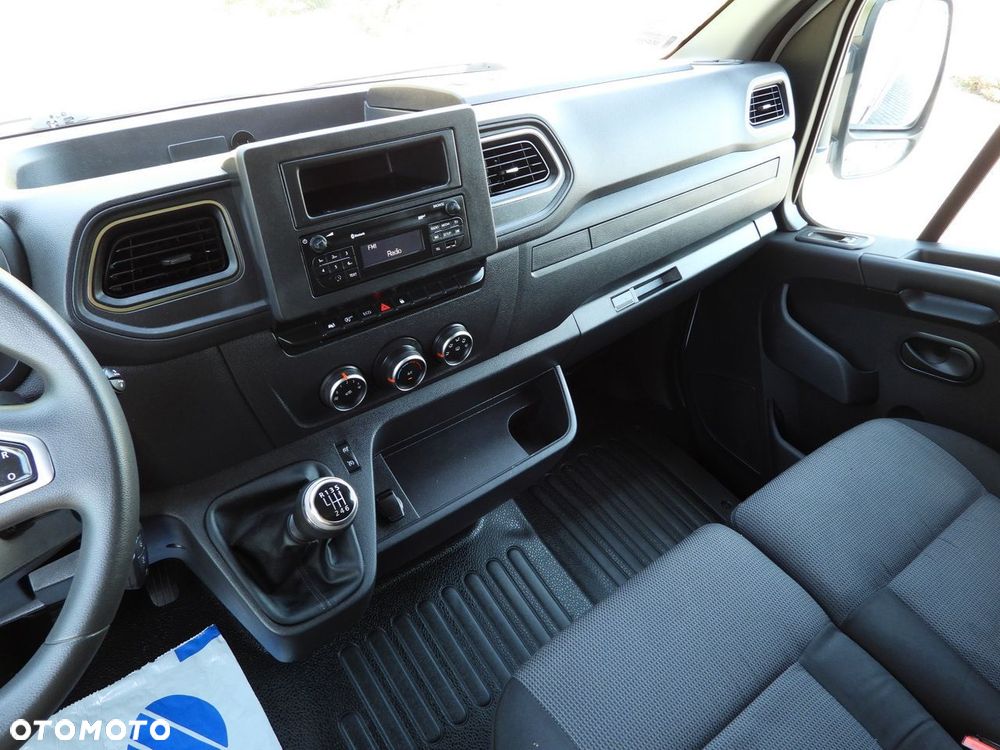 Renault MASTER  PLANDEKA 10 PALET WEBASTO TEMPOMAT LEDY PNEUMATYKA KLIMATYZACJA  165KM - 33