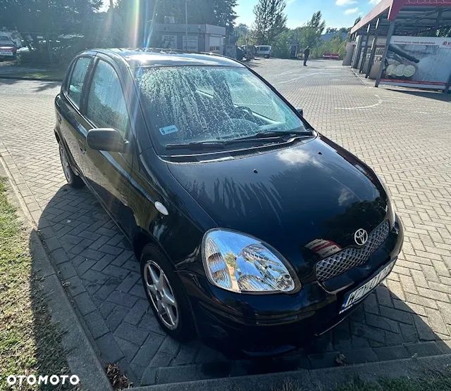 Toyota Yaris 1.0 Luna - 1