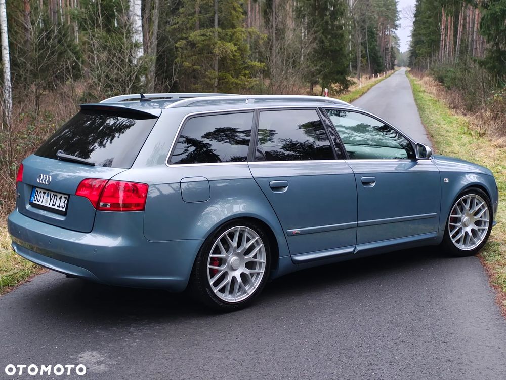 Audi A4 Avant - 10