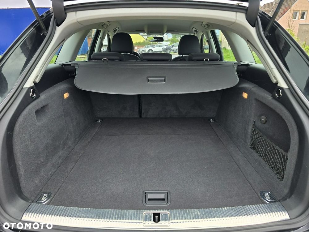 Audi A4 Avant - 8