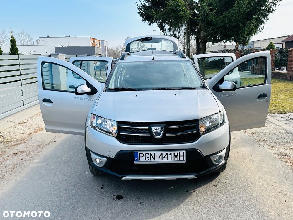 Dacia Sandero dCi 90 S&S Celebration - 7