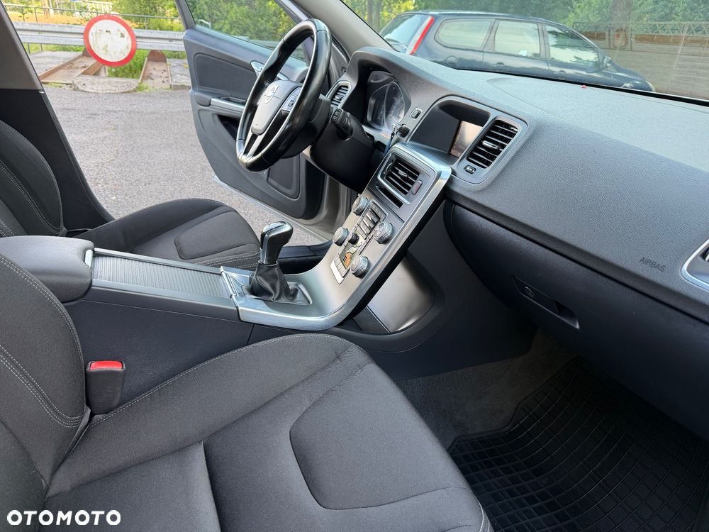 Volvo V60 D4 Drive-E Base - 11