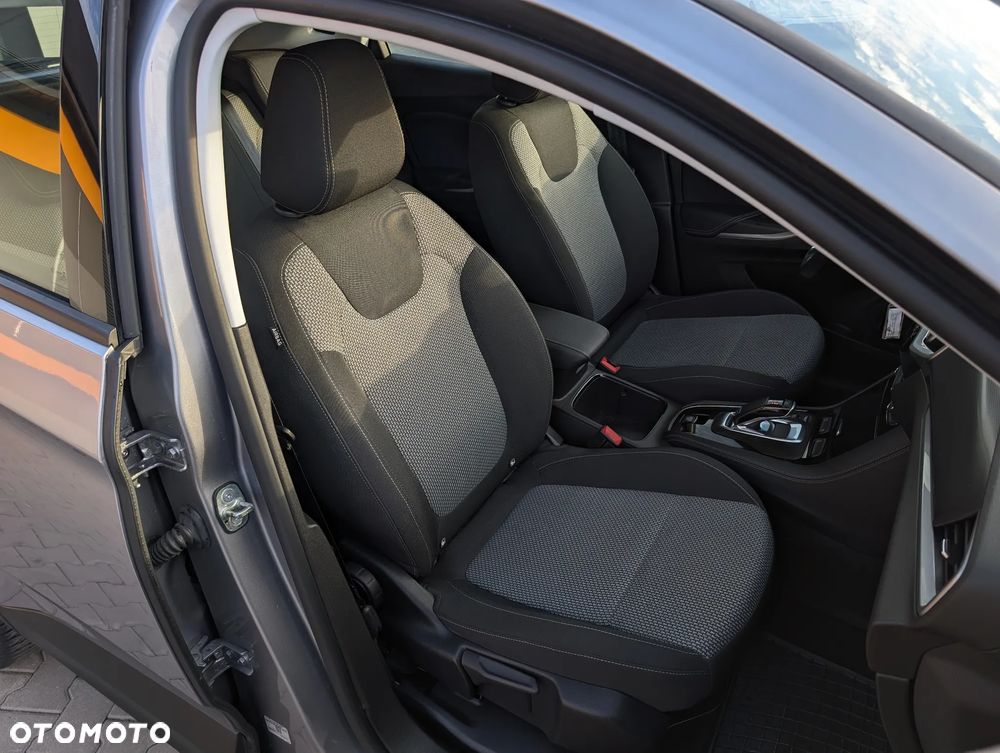 Opel Grandland 1.2 DI Automatik Business Elegance - 38