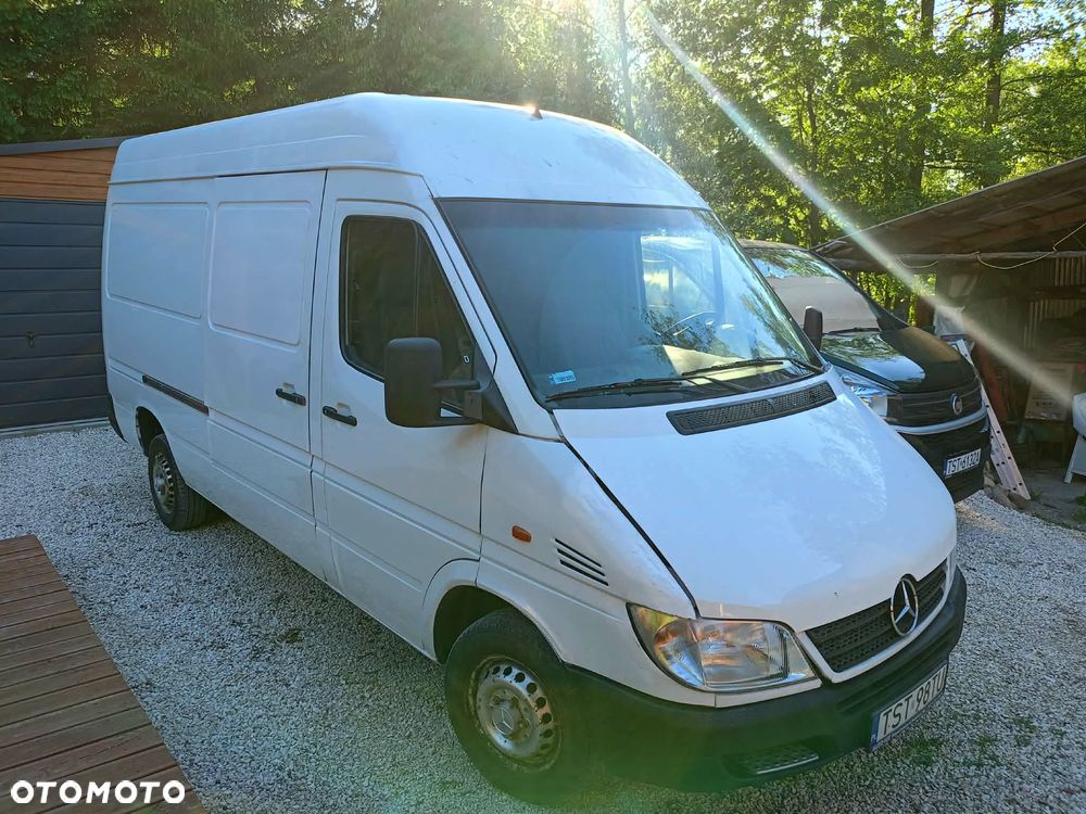 Mercedes-Benz Sprinter 211 - 4