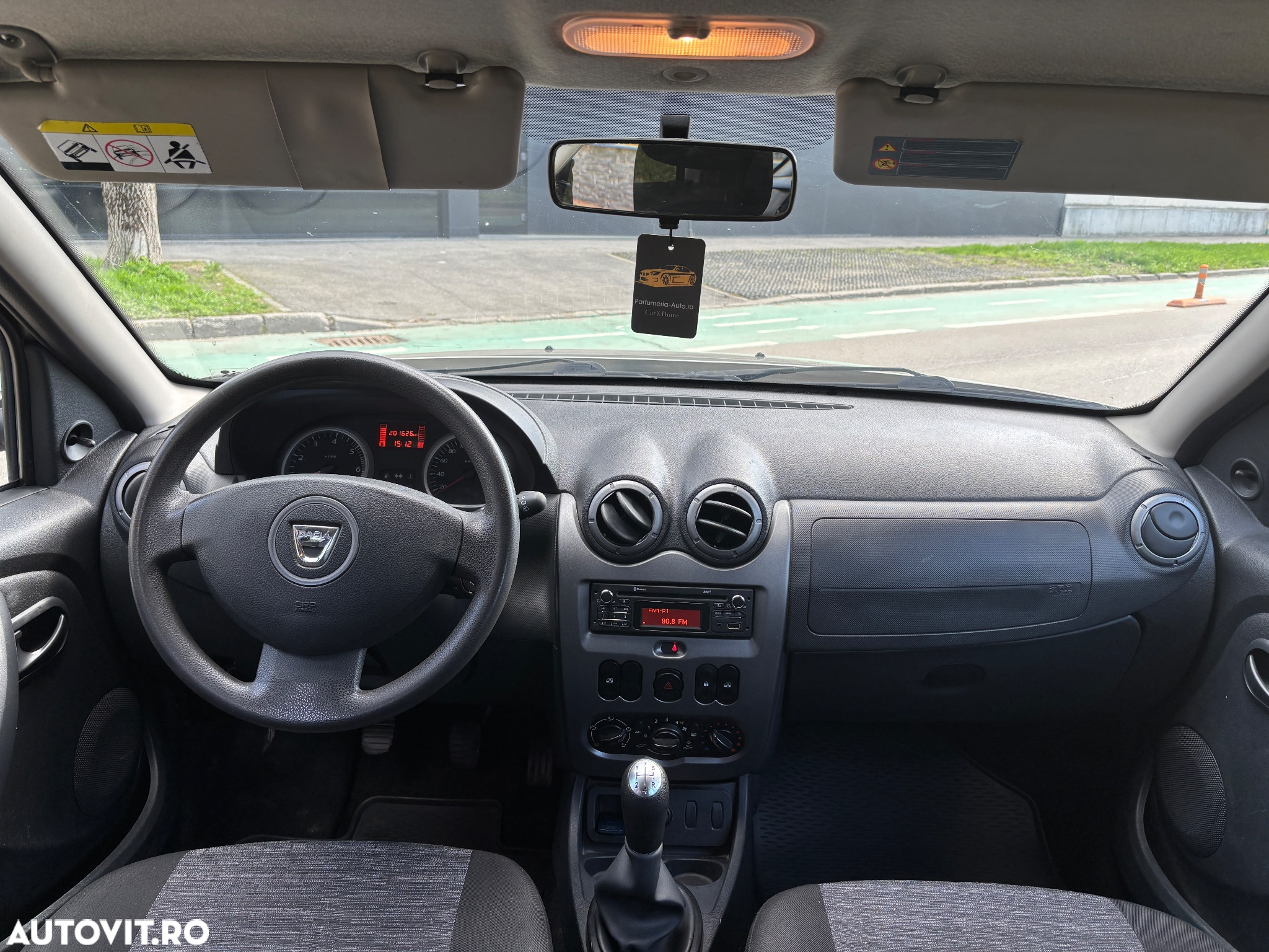 Dacia Duster dCi 90 2WD Essential - 10