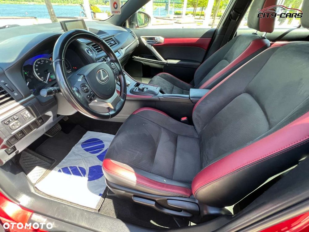 Lexus CT - 19