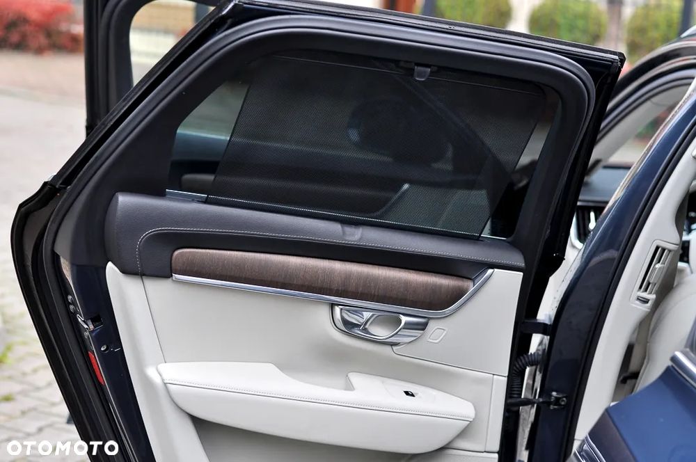 Volvo V90 D4 Geartronic Inscription - 37