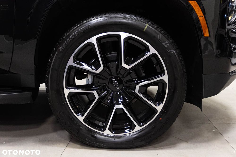 Chevrolet Tahoe - 10