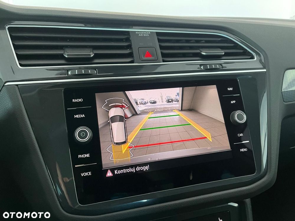 Volkswagen Tiguan - 25