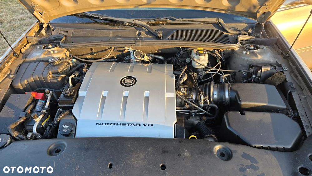 Cadillac Deville - 15