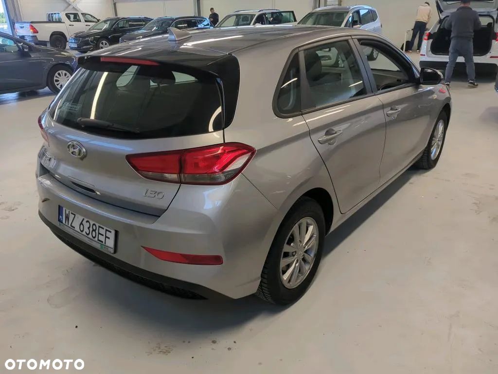 Hyundai i30 1.5 DPI Classic + - 1