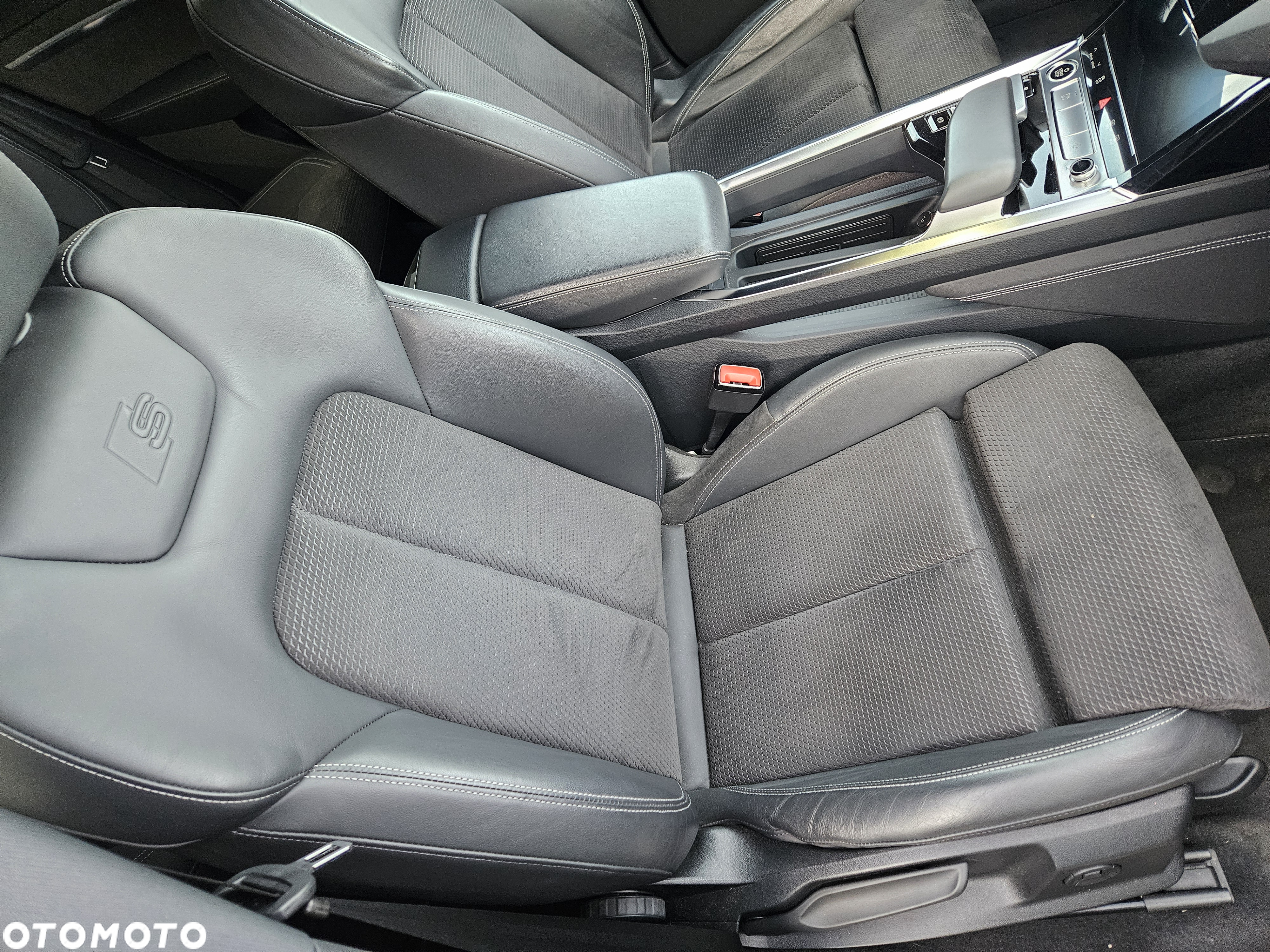 Audi e-tron 50 quattro S line - 21