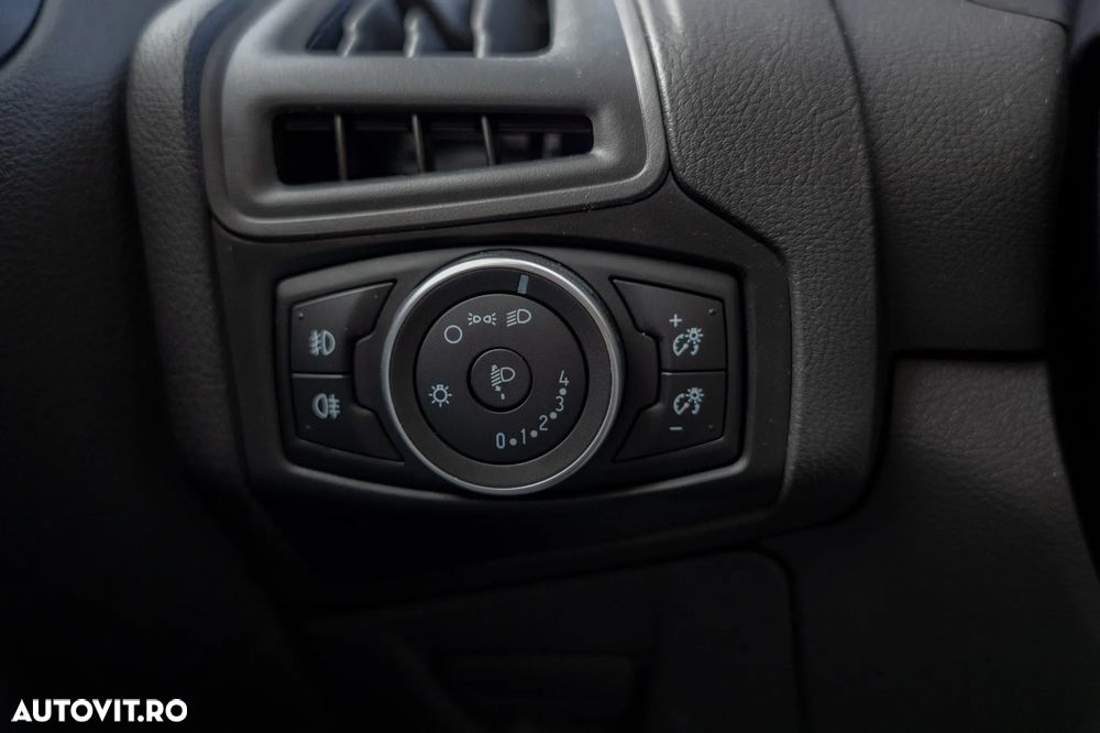 Ford Focus 1.0 EcoBoost Start Stop Trend - 9