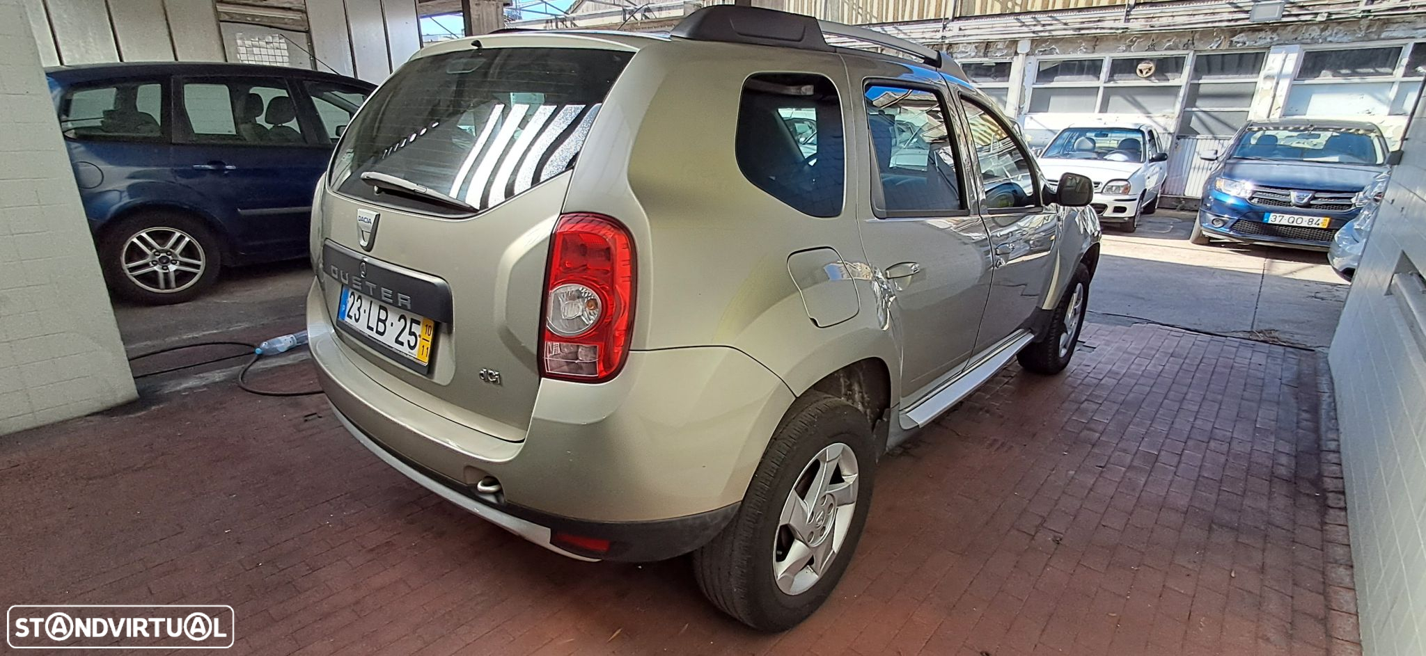 Dacia Duster 1.5 dCi Comfort - 14