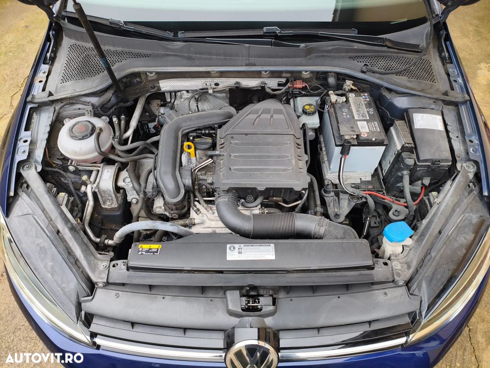 Volkswagen Golf ver-1-0-tsi-bluemotion-trendline - 7