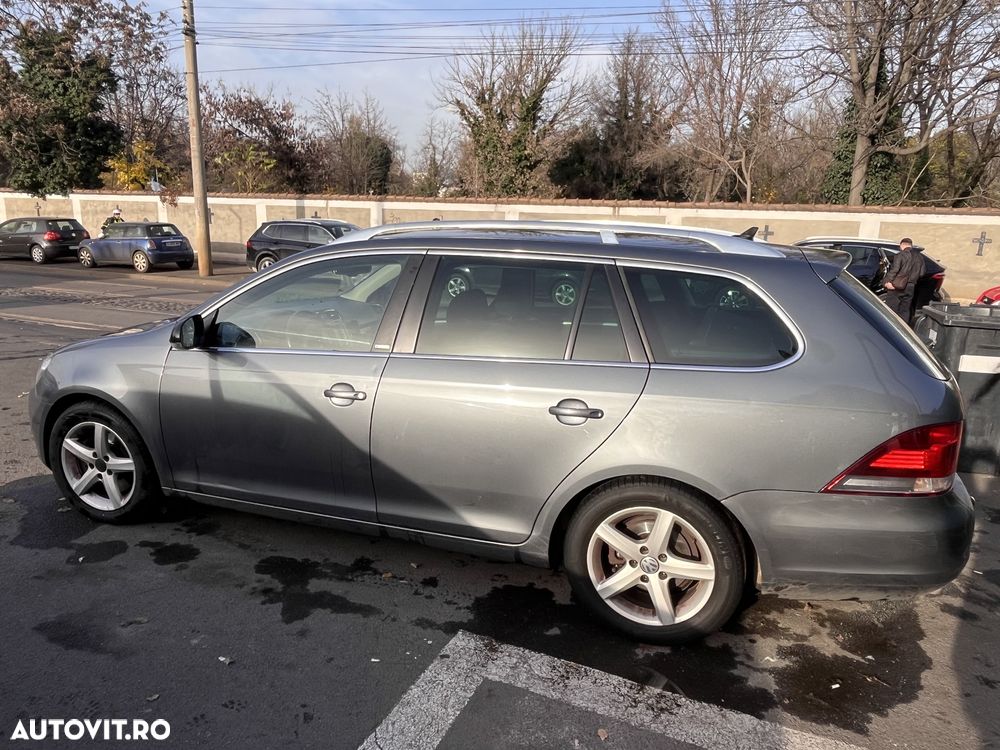 Volkswagen Golf 2.0 TDI DPF DSG Comfortline - 4