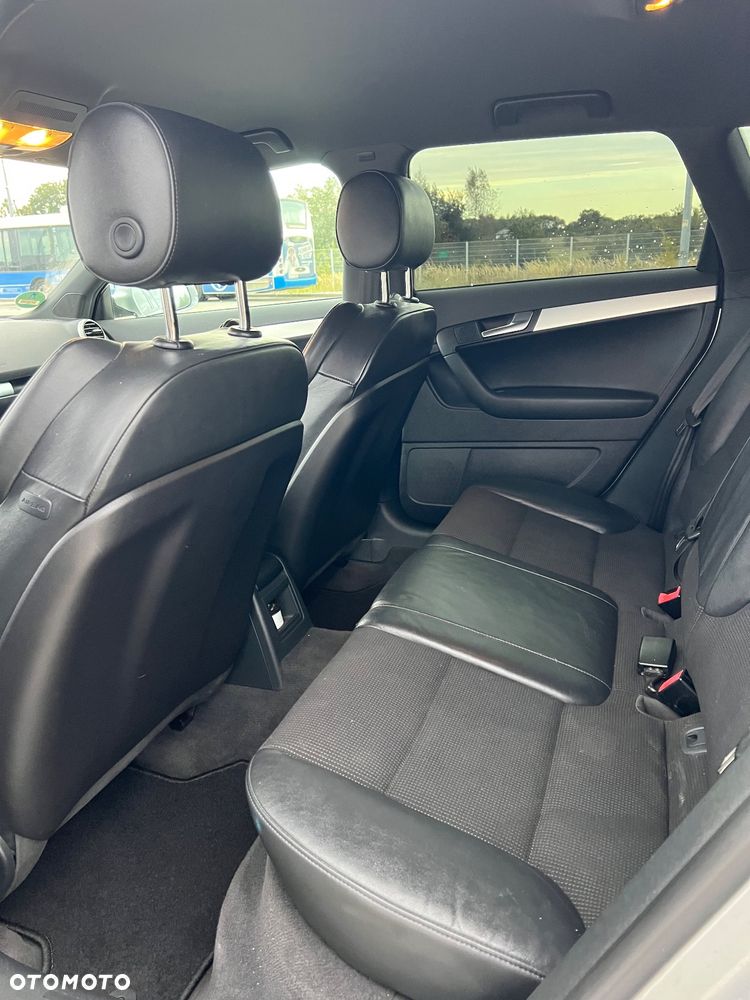 Audi A3 2.0 TDI DPF S line Sportpaket - 25
