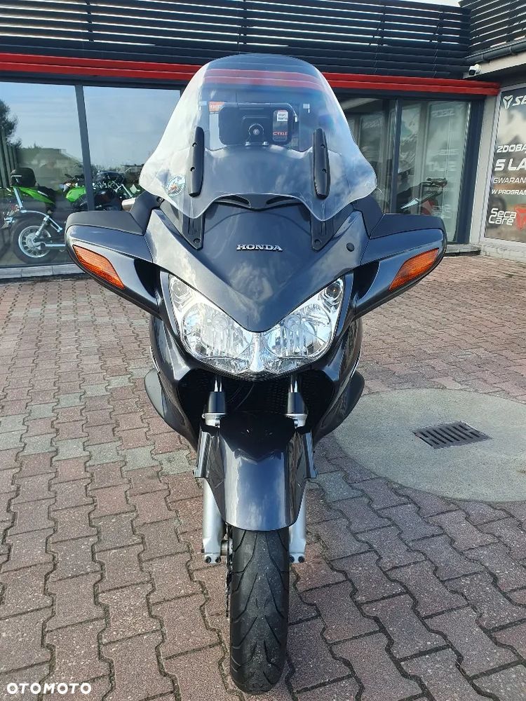 Honda ST - 29
