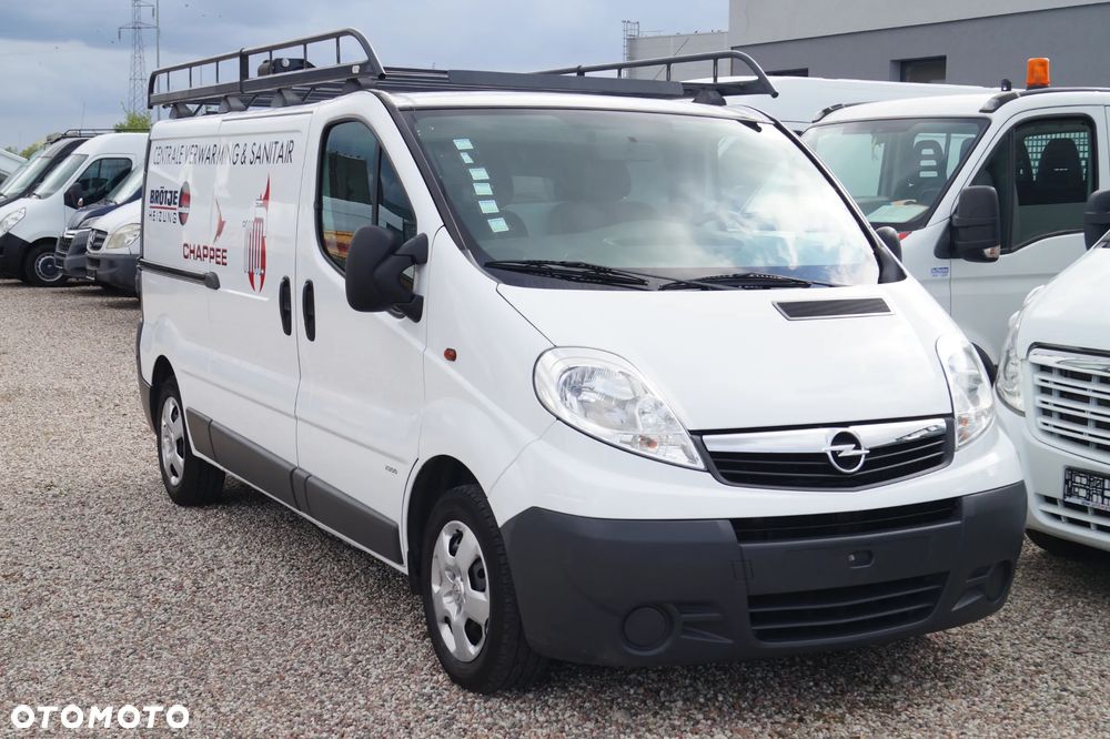 Opel VIVARO - 9