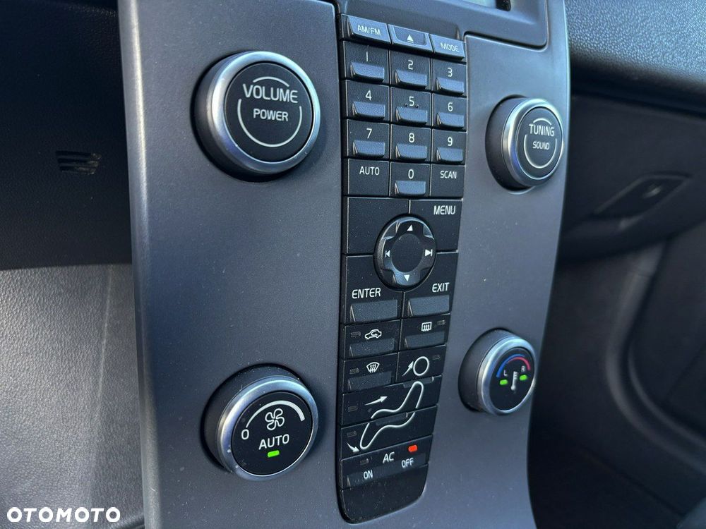 Volvo V50 - 18