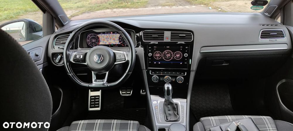 Volkswagen Golf GTD (BlueMotion Technology) DSG - 23