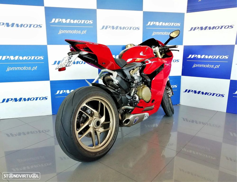 Ducati 1199 Panigale - 2