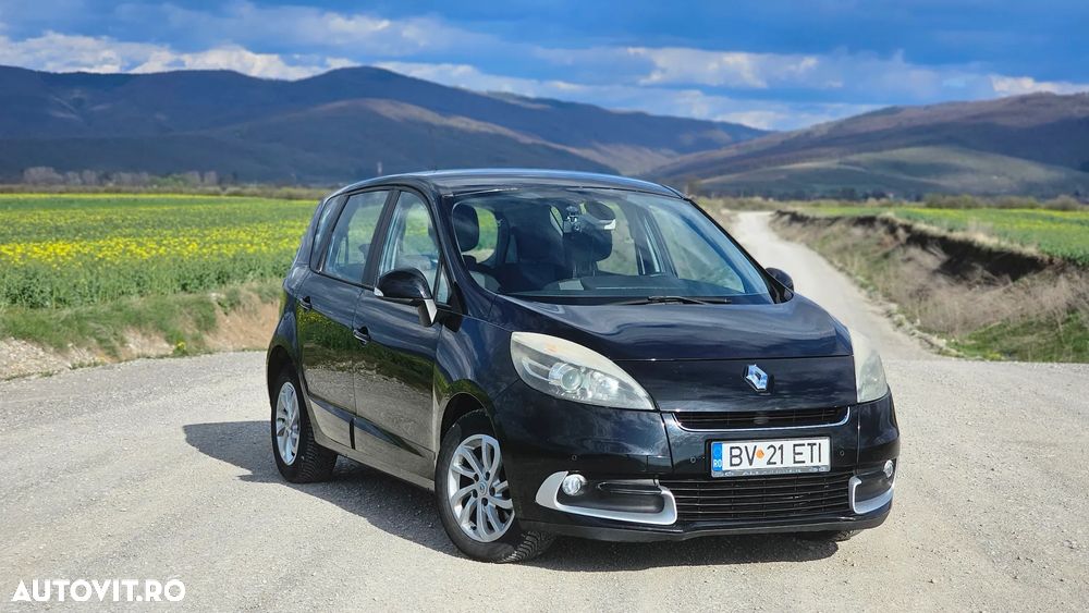 Renault Scenic - 1