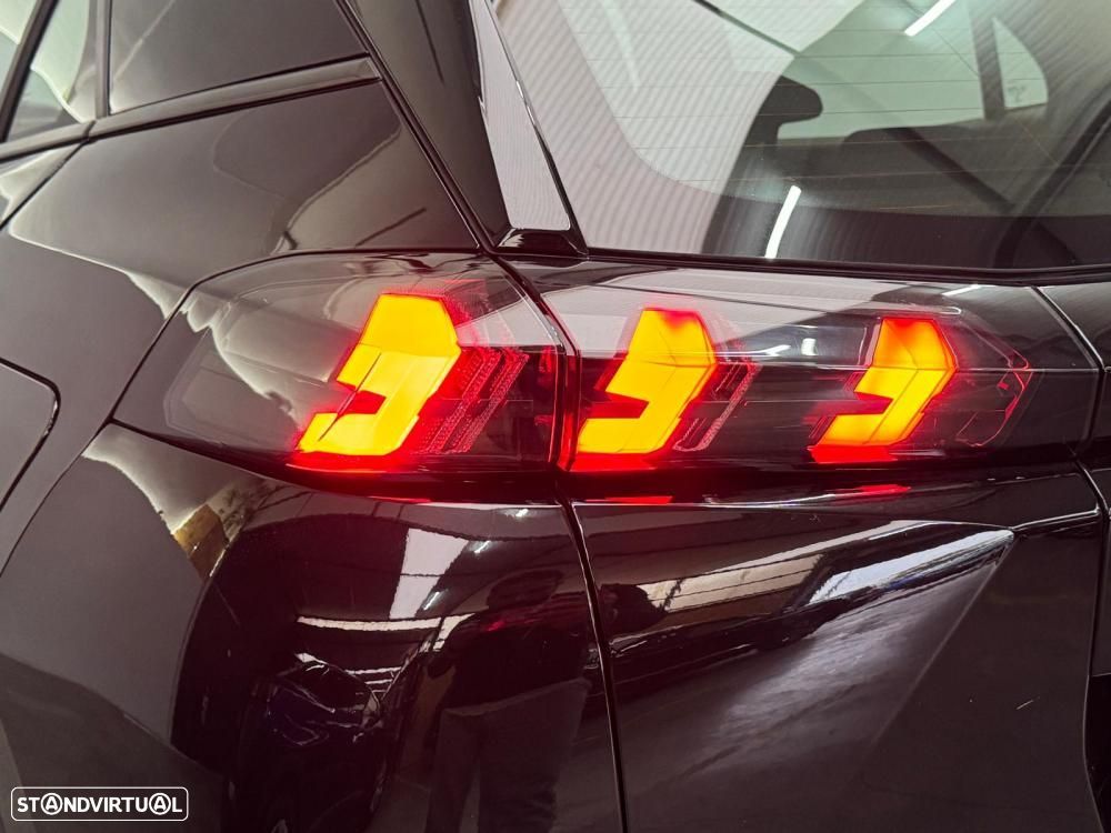 Peugeot 2008 1.2 PureTech Active Pack - 14