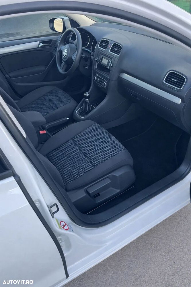 Volkswagen Golf 1.6 TDI DPF Style - 2