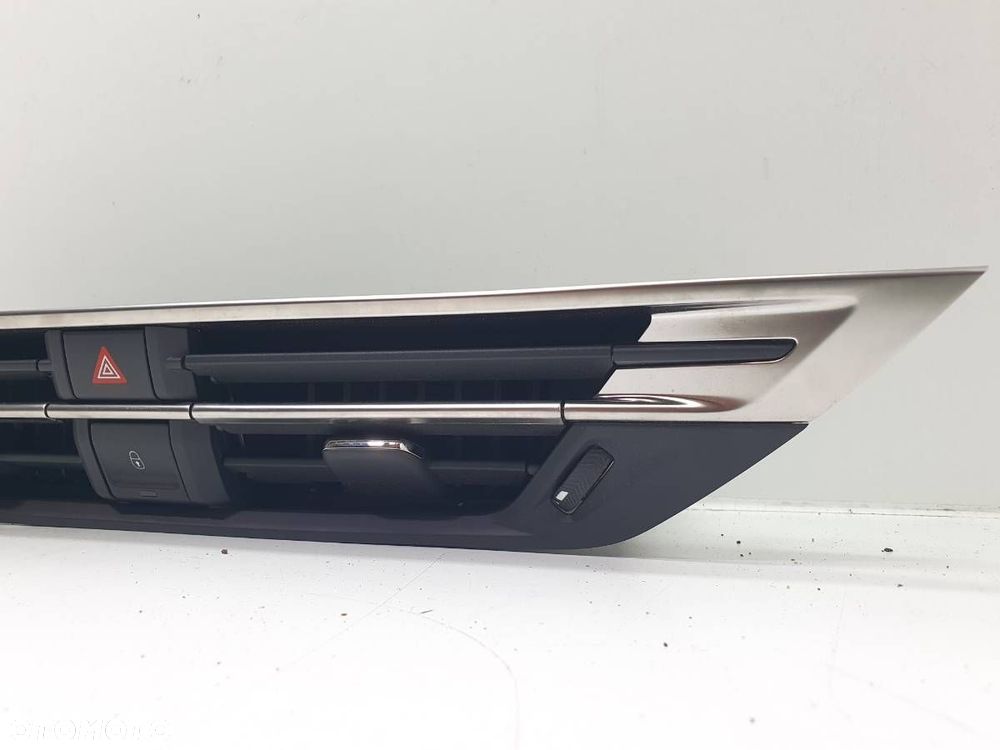 KRATKA NAWIEWU ŚRODKOWA CHROM AWARYJNE CITROEN C5 X 9837877780 - 2