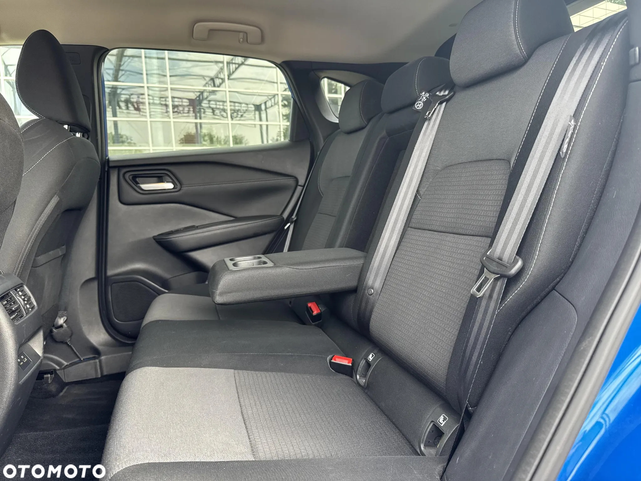 Nissan Qashqai 1.3 DIG-T mHEV N-Connecta Xtronic - 17