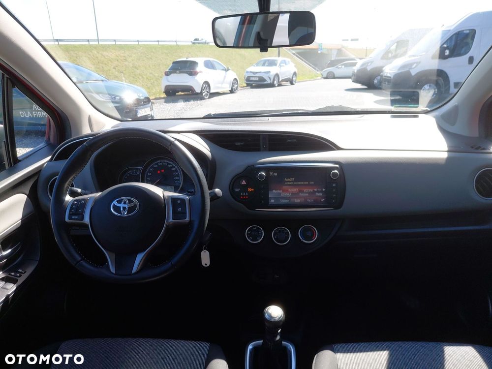 Toyota Yaris - 11