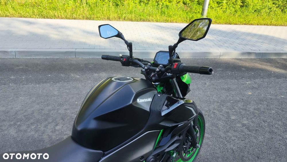 Kawasaki Z - 4
